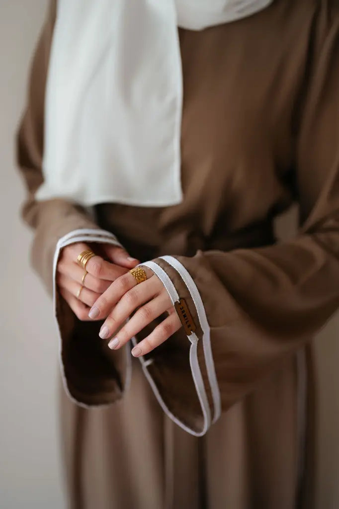 Abaya suit 2 Lines