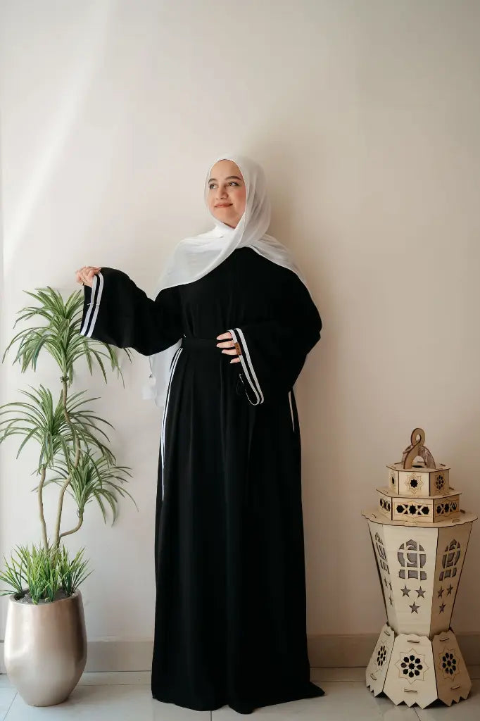 Abaya suit 2 Lines
