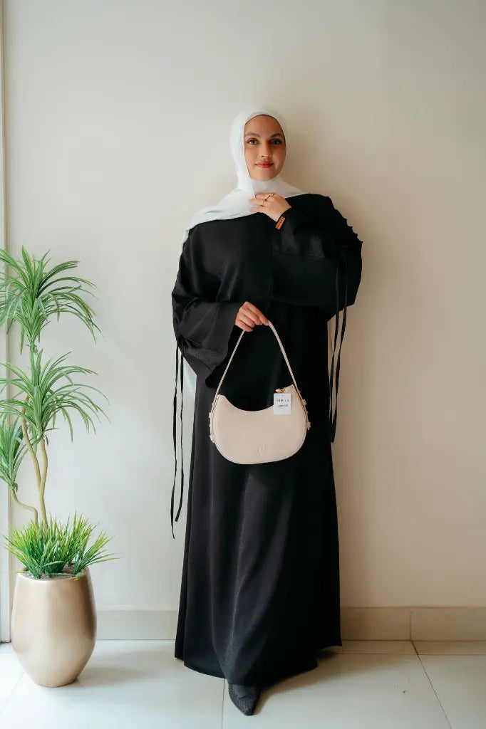 Ayla Abaya