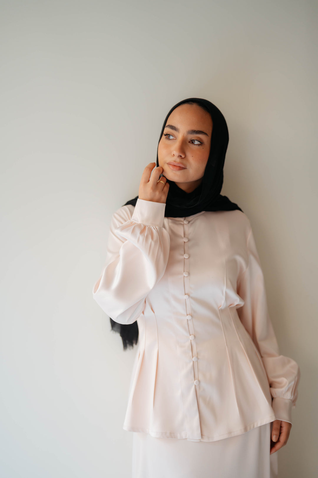 Tharaa blouse