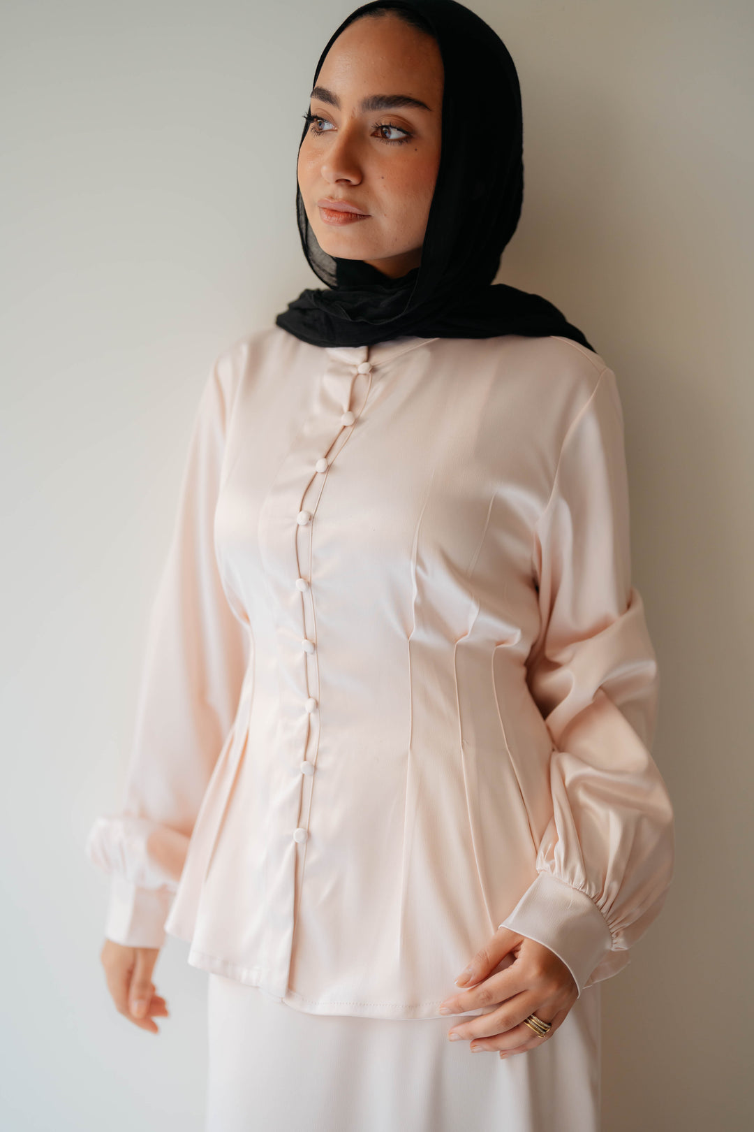 Tharaa blouse
