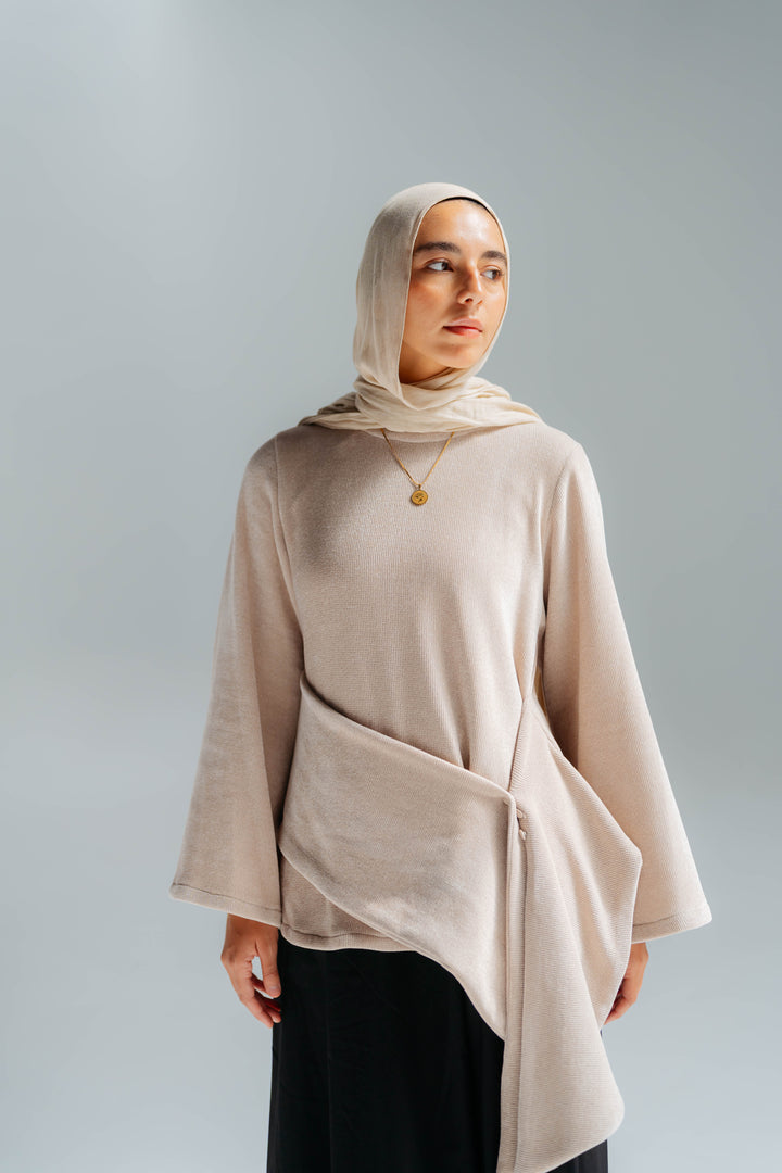 Warm brooch blouse