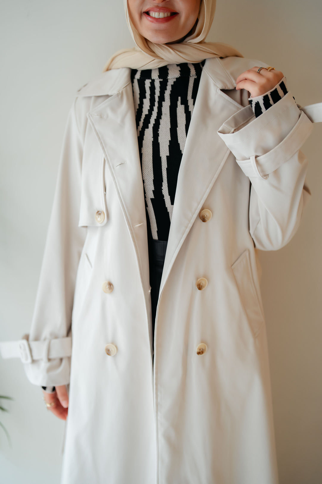 6 Buttons Trench Coat