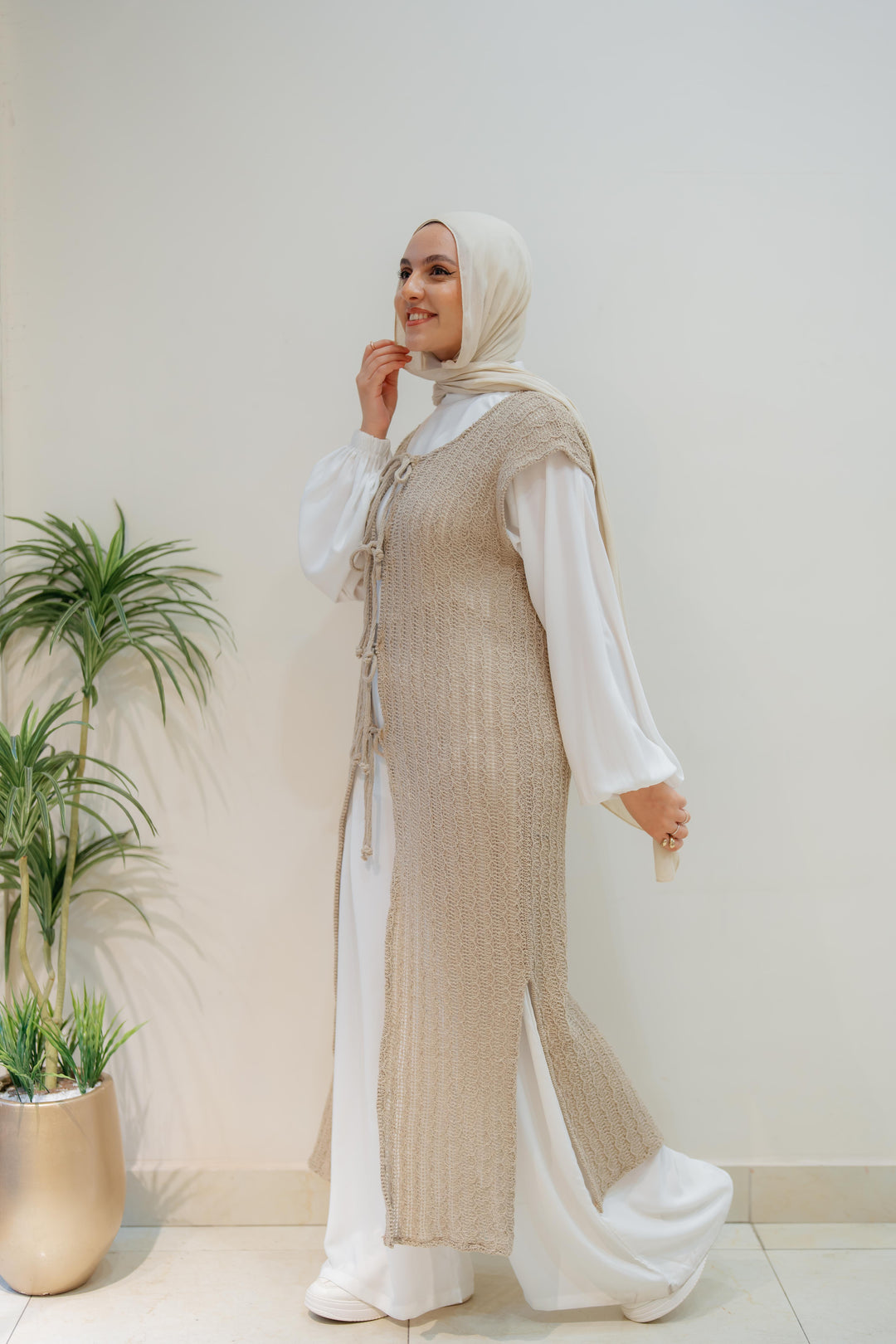 Maxi summer knitted vest
