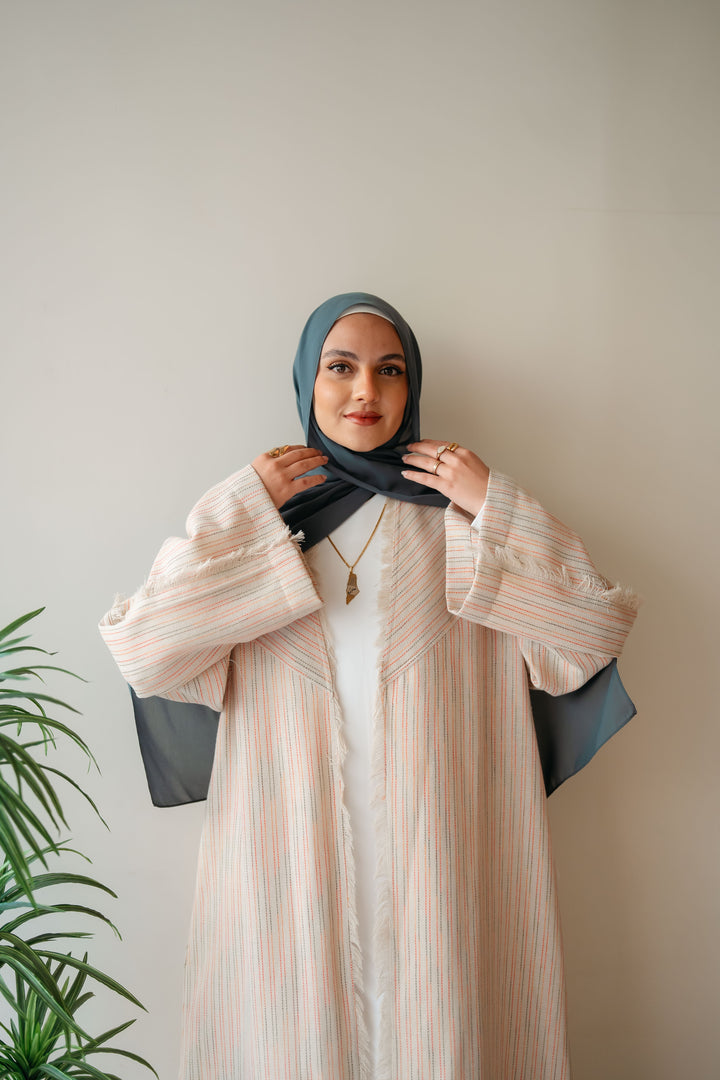 Noor Abaya