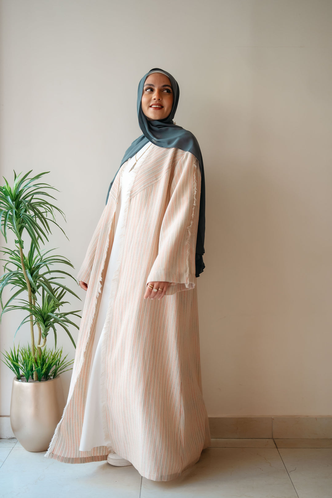 Noor Abaya