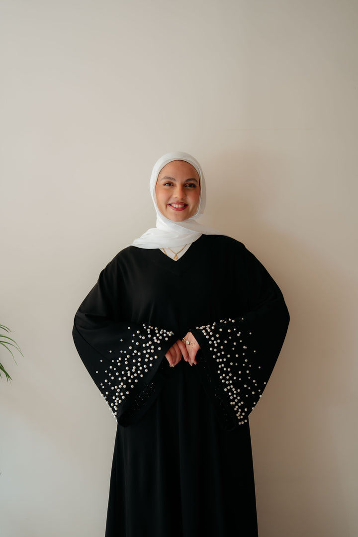 Pearls Abaya