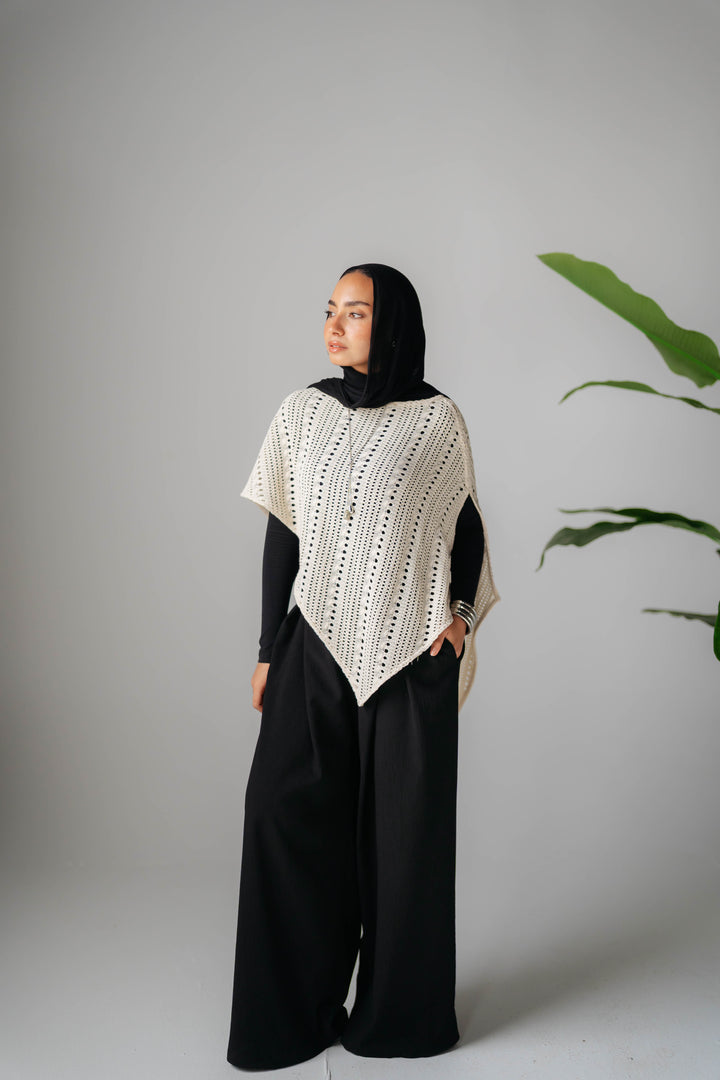 Flow Knit blouse