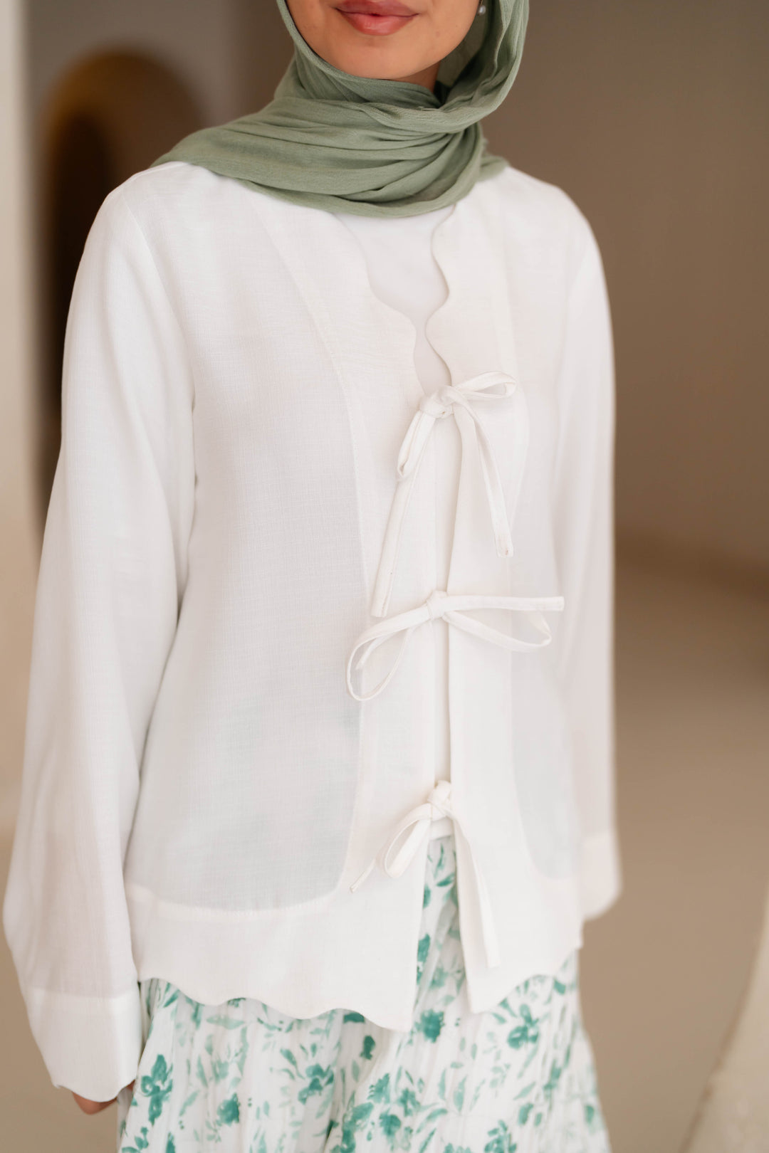 Soft Tie Blouse