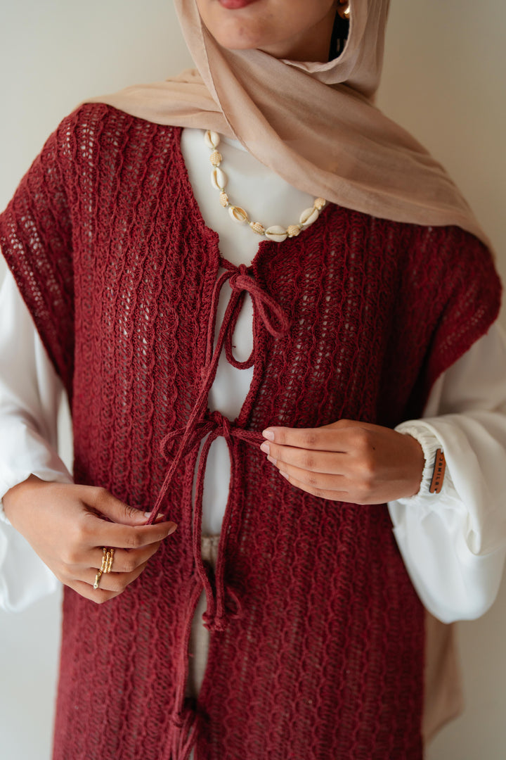 Maxi summer knitted vest