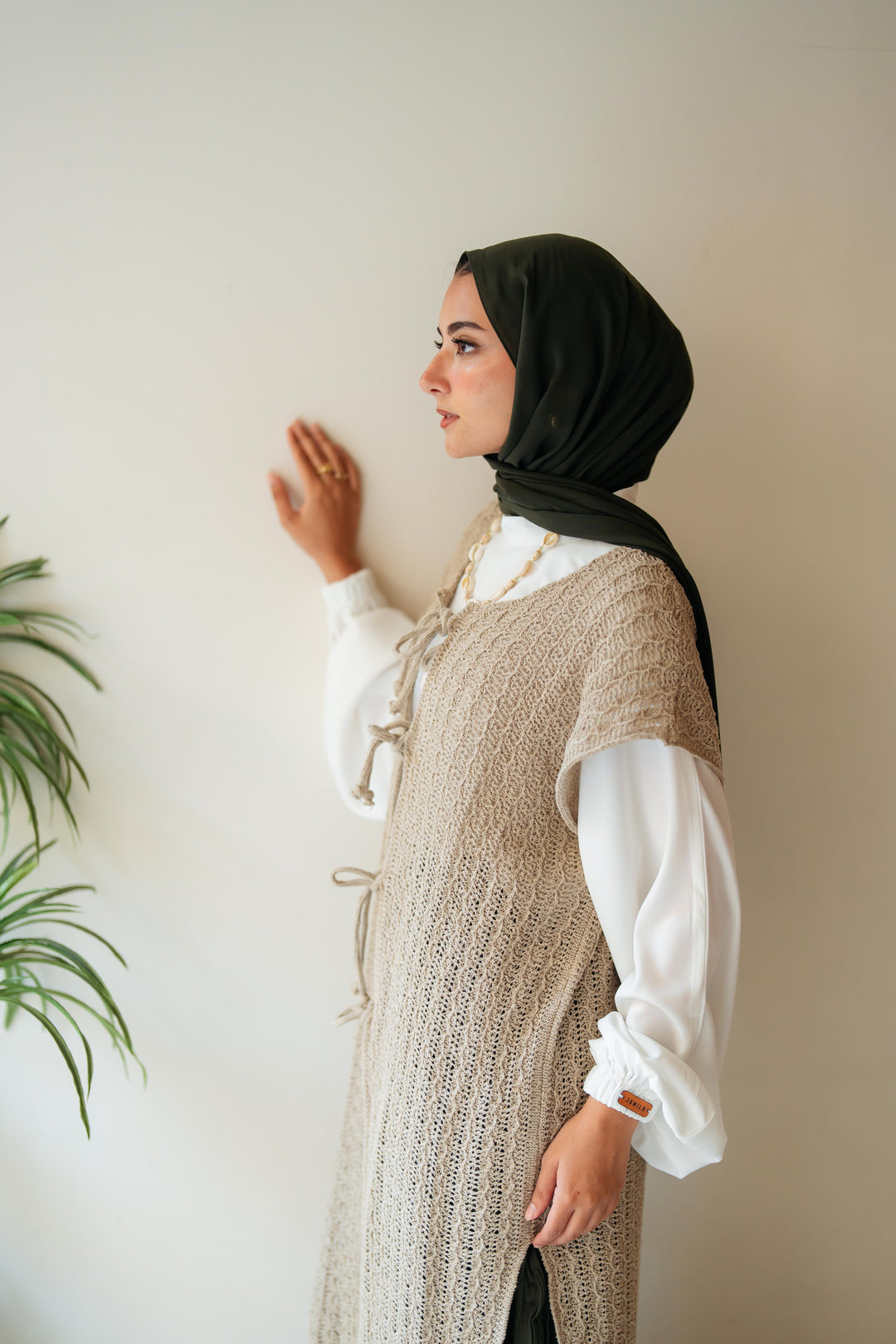 Maxi summer knitted vest